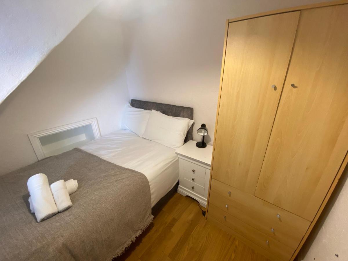 2 Bed Townhouse Eyre Square City Centre Galway Exterior photo